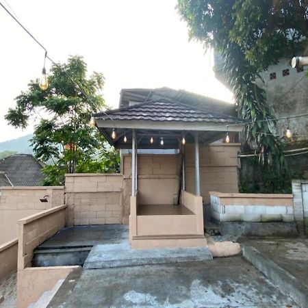 Villa Edwin Puncak Bogor Bagian luar foto
