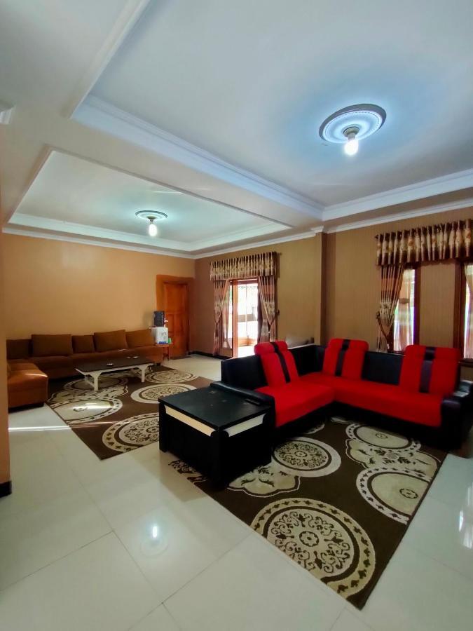 Villa Edwin Puncak Bogor Bagian luar foto